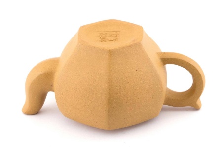 Чайник из исинской глины «Рахат-лукум»