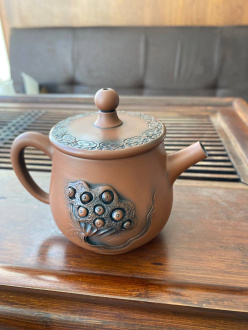 Глиняный чайник из Цзяньшуй, Юньнань "Коробочка лотоса", 150. Цена:  руб.