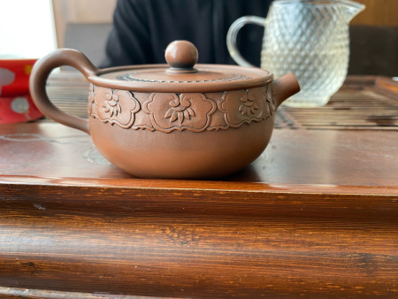 Глиняный чайник из Цзяньшуй, Юньнань "Плоскость" 180 мл. Цена: 20&nbsp;920 ₽ руб.