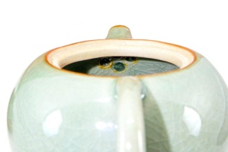 Чайник селадоновый «Паутинка», 190 мл.. Цена: 2 150 ₽ руб.