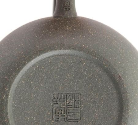 Глиняный чайник «Кузовок». Цена: 2&nbsp;200 ₽ руб.