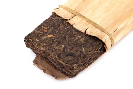 Прессованный шэн пуэр - Шэн пуэр 2012 г. "Чай с дикорастущих чайных деревьев", 500 гр