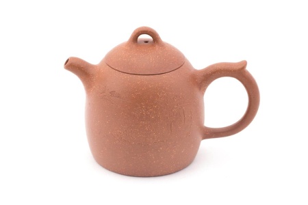 Исинский глиняный чайник "Золотой купол" мастер Ин Хуаюй, 360 мл. Цена: 4 740 ₽ руб.