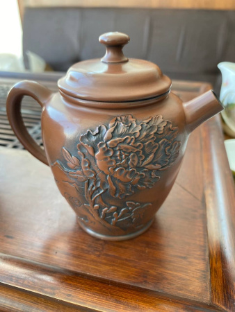 Глиняный чайник из Цзяньшуй, Юньнань "Цветение хризантем", 200 мл. Цена: 3&nbsp;380 ₽ руб.