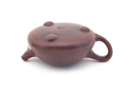 Исинский глиняный чайник «Лао цзы» мастер Ин Хуаюй, 185 мл. Цена: 6 540 ₽ руб.