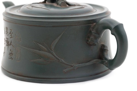 Исинский глиняный чайник "Малахит" мастер Ин Хуаюй, 475 мл. Цена: 32 550 ₽ руб.