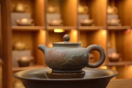 Глиняный чайник «Цветочный чай»