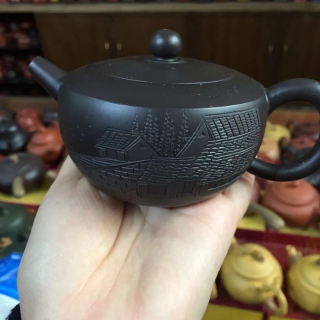 Чайник глиняный «Крыши поднебесной». Цена: 5 040 ₽ руб.