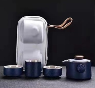 Походный чайный сервиз с сумочкой "Сапфировый"