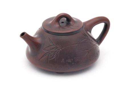 Чайник из исинской глины мастера Линь Ючжэнь «Сладкий», 190 мл.. Цена: 8 690 ₽ руб.