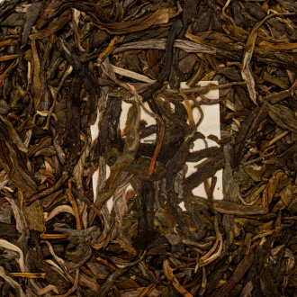 Pressed Raw Pu-erh Tea - Sheng pu-erh from tea trees from Laobanzhang village 200g, 