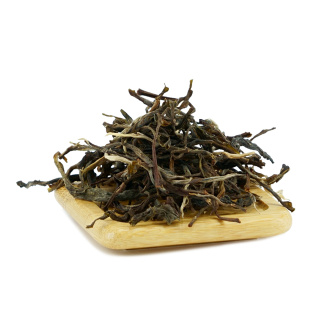 Шэн пуэр 2025 г. "Булан да шу" (с больших деревьев горы Булан) Рассыпной пуэр - Шэн пуэр 2025 г. "Булан да шу" (с больших деревьев горы Булан)