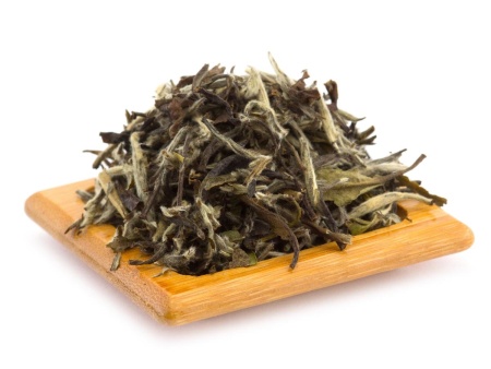 Белый чай Лао байча 2014 г. (Старый белый чай из Хулиня)