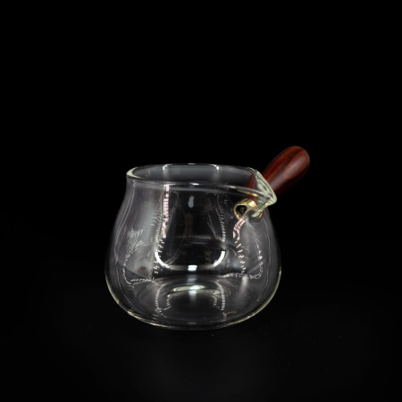 Чахай стеклянный "Возвышенный". Цена: 2 960 ₽ руб.